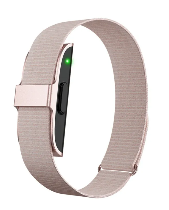 Smart Fitness Tracker Bracelet